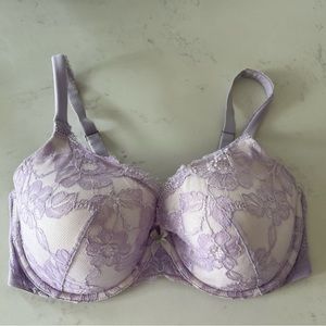 Victoria’s Secret Body By Victoria Lined Perfect Coverage bra